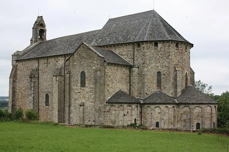 Picture of Saint-Pierre and Saint-Pardoux Church - Antoine Garnier - © Creative Commons (https://creativecommons.org/licenses/by-sa/4.0/deed.fr)