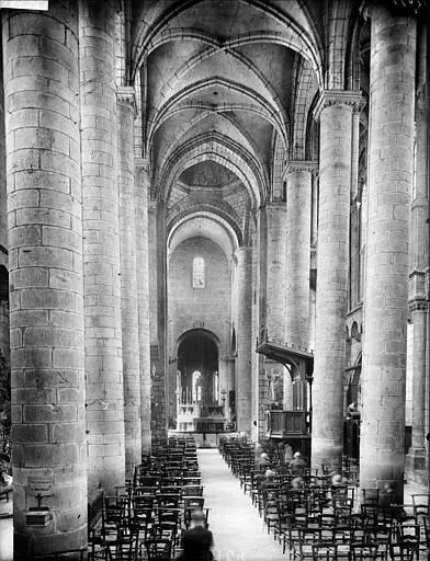 Foto de Iglesia de Saint-Martin - POP Plateforme Ouverte du Patrimoine / Base Mérimée - © Ministère de la Culture (France), Médiathèque du patrimoine et de la photographie, diffusion RMN-GP