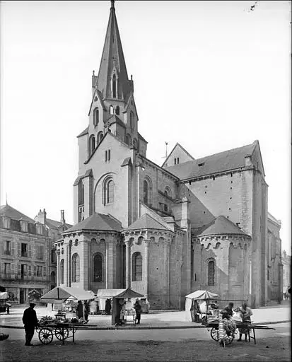 Foto de Iglesia de Saint-Martin - POP Plateforme Ouverte du Patrimoine / Base Mérimée - © Ministère de la Culture (France), Médiathèque du patrimoine et de la photographie, diffusion RMN-GP