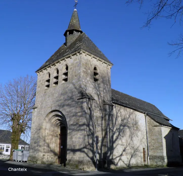 Foto di Chiesa di Saint-Michel - POP Plateforme Ouverte du Patrimoine / Base Mérimée - © Ministère de la Culture (France), Conservation des antiquités et des objets de Corrèze – Tous droits réservés 