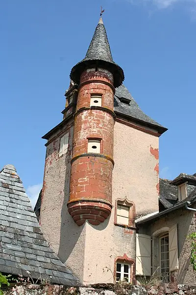 Foto di Castello di Maussac - Pradigue - © Creative Commons (https://creativecommons.org/licenses/by-sa/4.0/deed.fr)