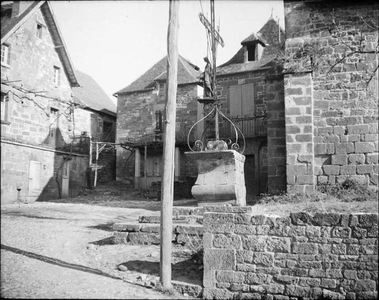 Foto von Kreuz der Leidenschaft - POP Plateforme Ouverte du Patrimoine / Base Mérimée - © Ministère de la Culture (France), Médiathèque du patrimoine et de la photographie, diffusion RMN-GP