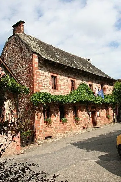 Picture of Old town hall - Pradigue - © Creative Commons (https://creativecommons.org/licenses/by-sa/4.0/deed.fr)
