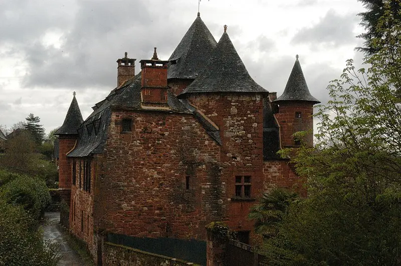 Foto de Vassinhac Manor - Roxane - © Creative Commons (https://creativecommons.org/licenses/by-sa/4.0/deed.fr)