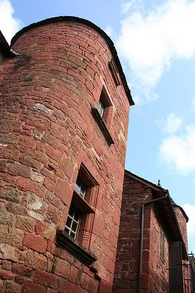 Picture of Former Chatellery Court - Pradigue - © Creative Commons (https://creativecommons.org/licenses/by-sa/4.0/deed.fr)