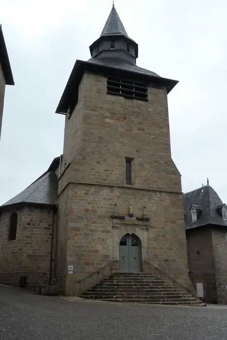 Foto di Chiesa di Saint Martial - POP Plateforme Ouverte du Patrimoine / Base Mérimée - © Ministère de la Culture (France), Conservation des antiquités et des objets de Corrèze – Tous droits réservés 