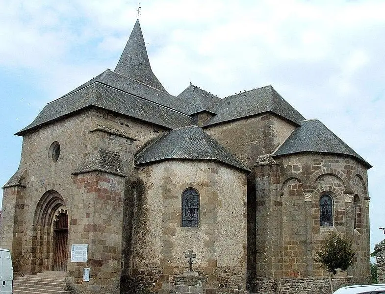 Picture of Saint-Etienne Church - MOSSOT - © Creative Commons (https://creativecommons.org/licenses/by-sa/4.0/deed.fr)