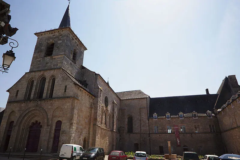 Foto di Ex Abbazia di Saint-André - A1AA1A - © Creative Commons (https://creativecommons.org/licenses/by-sa/4.0/deed.fr)
