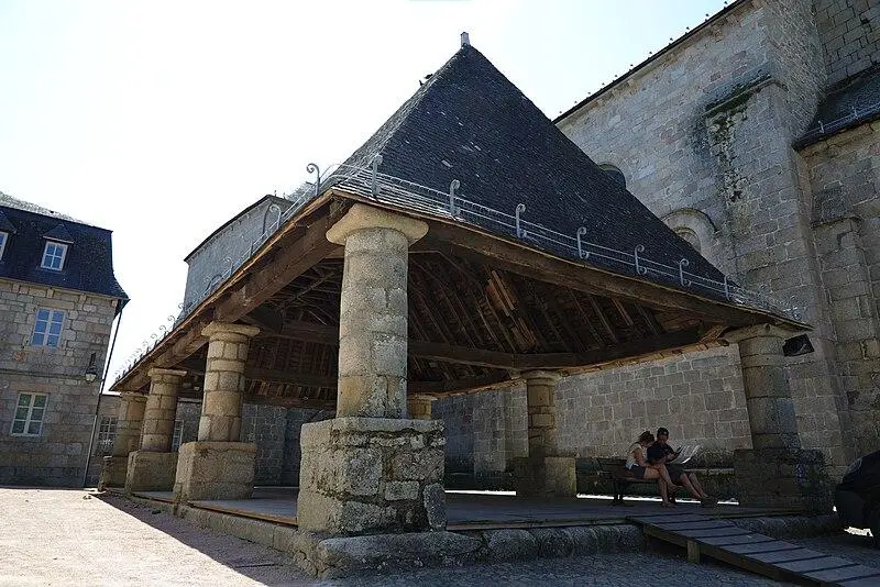 Picture of Hall - A1AA1A - © Creative Commons (https://creativecommons.org/licenses/by-sa/4.0/deed.fr)