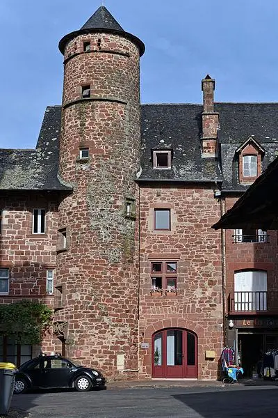Foto von Grüner Haus - Pline - © Creative Commons (https://creativecommons.org/licenses/by-sa/4.0/deed.fr)