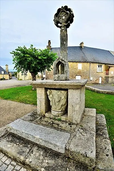 Picture of Cross - Avocat jean - © Creative Commons (https://creativecommons.org/licenses/by-sa/4.0/deed.fr)