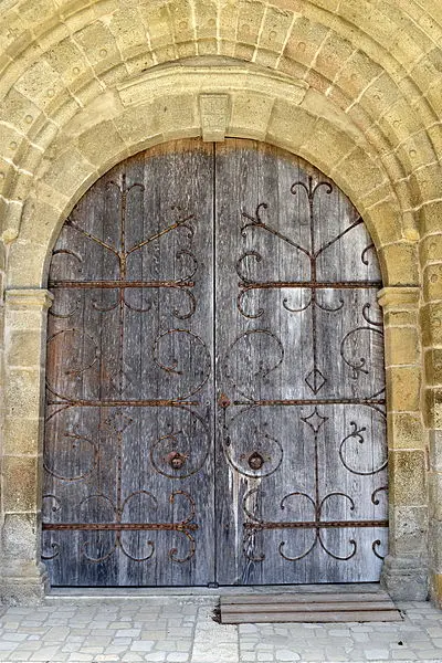 Picture of Sainte-Radegonde Church - Pline - © Creative Commons (https://creativecommons.org/licenses/by-sa/4.0/deed.fr)