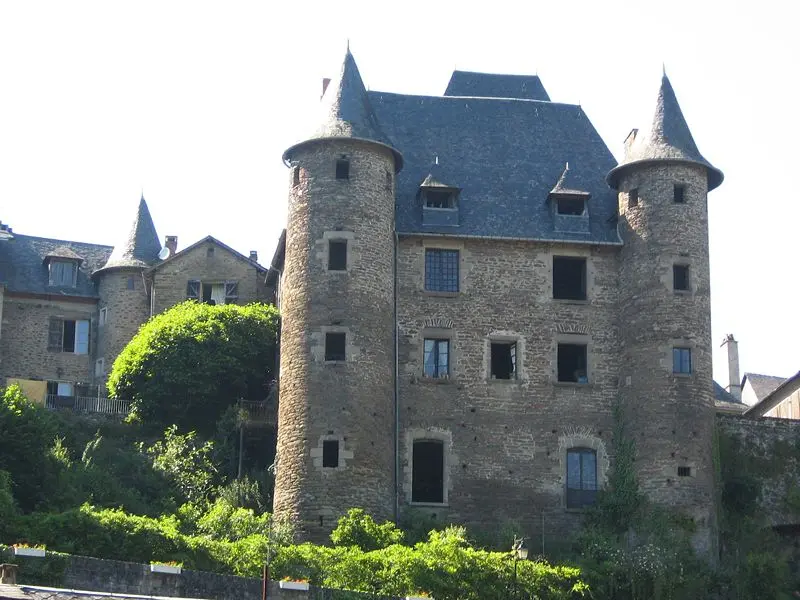 Picture of Pontier castle - Franklinmelis - © Creative Commons (https://creativecommons.org/licenses/by-sa/4.0/deed.fr)