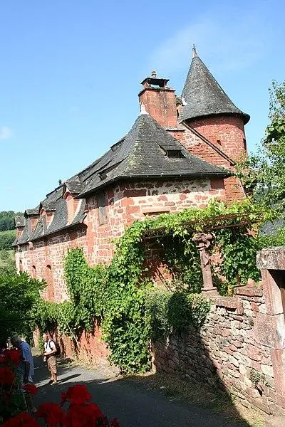 Picture of Benge castle - Pradigue - © Creative Commons (https://creativecommons.org/licenses/by-sa/4.0/deed.fr)