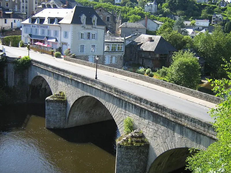Foto von Turgotbrücke auf dem Vézère - françois lavie - © Creative Commons (https://creativecommons.org/licenses/by-sa/4.0/deed.fr)