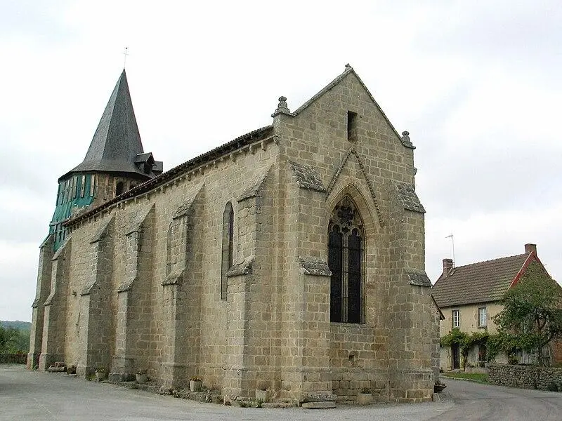 Foto di Chiesa di Saint-Barthélémy - Fourgeaudg - © Creative Commons (https://creativecommons.org/licenses/by-sa/4.0/deed.fr)