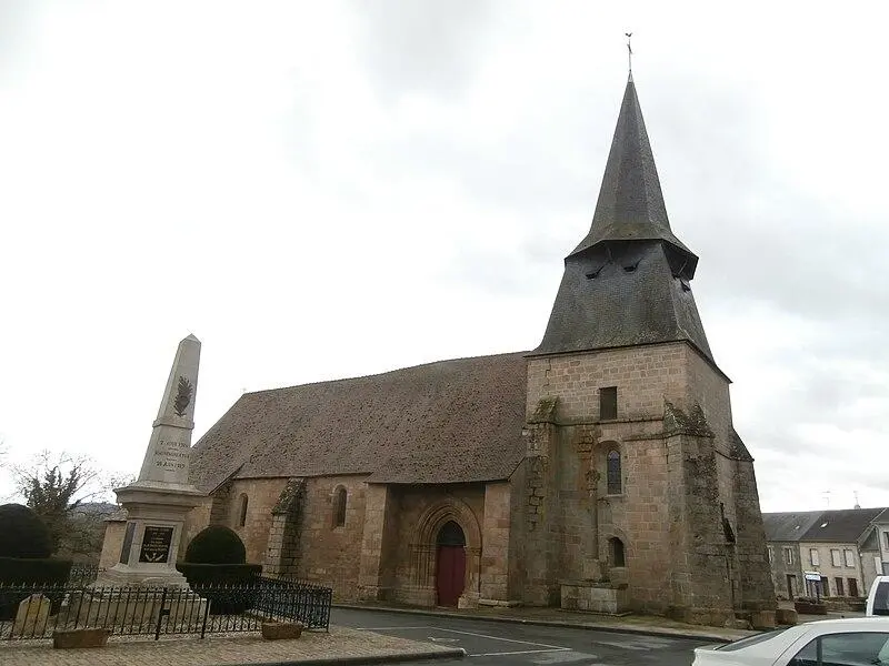 Foto di Chiesa symphorian - Aubussonais - © Creative Commons (https://creativecommons.org/licenses/by-sa/4.0/deed.fr)