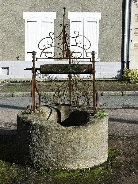 Foto di BENE - Père Igor - © Creative Commons (https://creativecommons.org/licenses/by-sa/4.0/deed.fr)