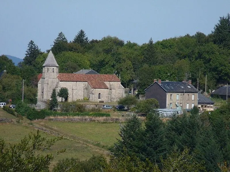 Foto di Chiesa di Saint-Loussaud - Accrochoc - © Creative Commons (https://creativecommons.org/licenses/by-sa/4.0/deed.fr)