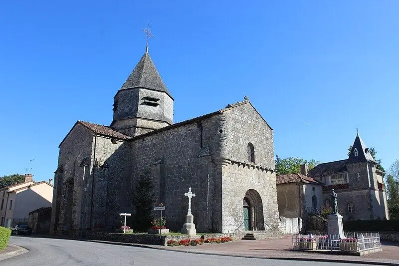 Picture of Saint-Genest Church - Télématin - © Creative Commons (https://creativecommons.org/licenses/by-sa/4.0/deed.fr)