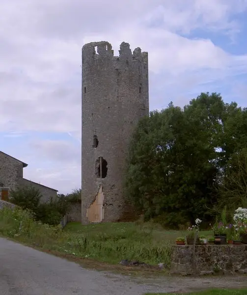 Picture of Château de la Côte-au-Chapt - Yves A. Roy - © Creative Commons (https://creativecommons.org/licenses/by-sa/4.0/deed.fr)