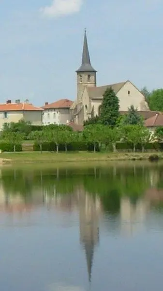 Foto von Kirche der Annahme der meisten Sainte-Virgin - Nbba - © Creative Commons (https://creativecommons.org/licenses/by-sa/4.0/deed.fr)