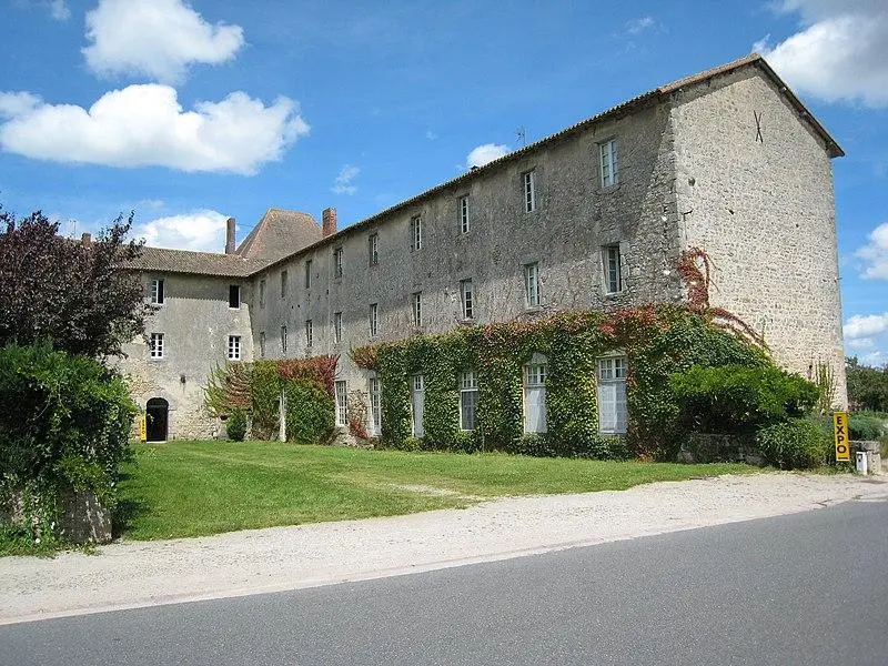 Foto de Ex convento carmelita - Nitot - © Creative Commons (https://creativecommons.org/licenses/by-sa/4.0/deed.fr)