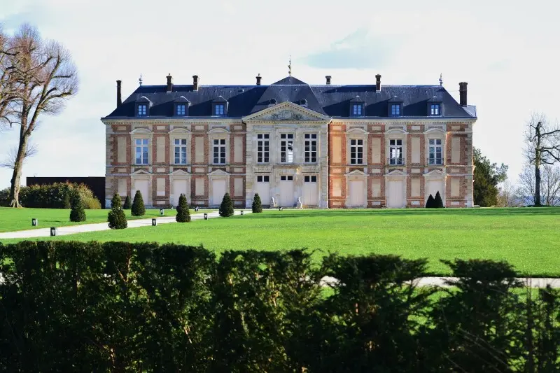 Foto di Castello - Sous licence Creative Commons (https://creativecommons.org/licenses/by-sa/4.0/deed.fr) - Par Schneiderant - © Creative Commons (https://creativecommons.org/licenses/by-sa/4.0/deed.fr)