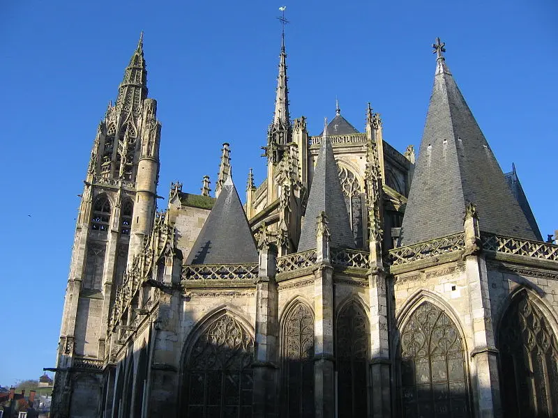 Picture of Notre-Dame Church - Urban - © Creative Commons (https://creativecommons.org/licenses/by-sa/4.0/deed.fr)