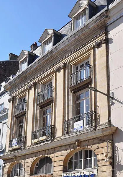Picture of Hotel called Admiralty - Philippe Alès - © Creative Commons (https://creativecommons.org/licenses/by-sa/4.0/deed.fr)