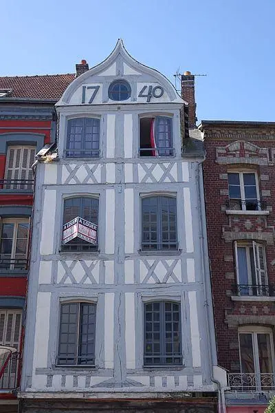 Picture of Home - Eponimm - © Creative Commons (https://creativecommons.org/licenses/by-sa/4.0/deed.fr)