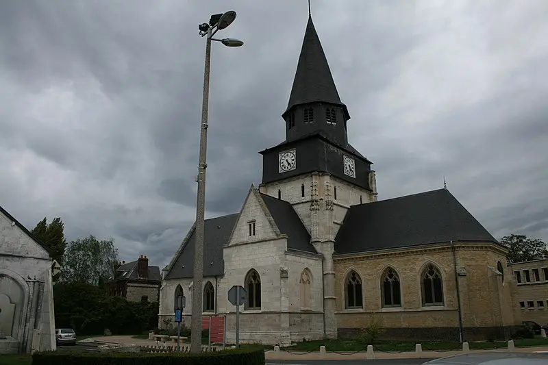 Picture of Saint-Pierre Church - WikifaxeN - © Creative Commons (https://creativecommons.org/licenses/by-sa/4.0/deed.fr)