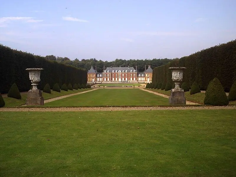 Picture of Castle - Mike3 - © Creative Commons (https://creativecommons.org/licenses/by-sa/4.0/deed.fr)