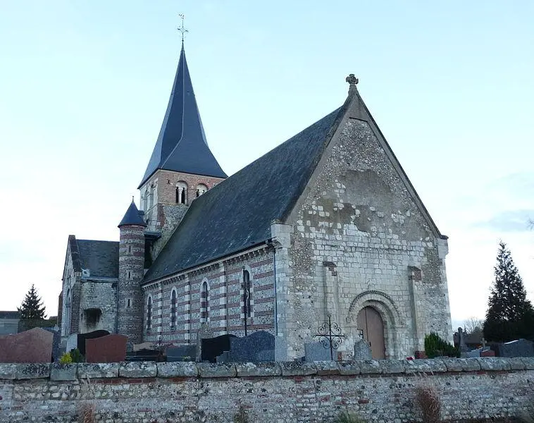 Photo de Eglise d'Osmoy - Phaubry - © Creative Commons (https://creativecommons.org/licenses/by-sa/4.0/deed.fr)