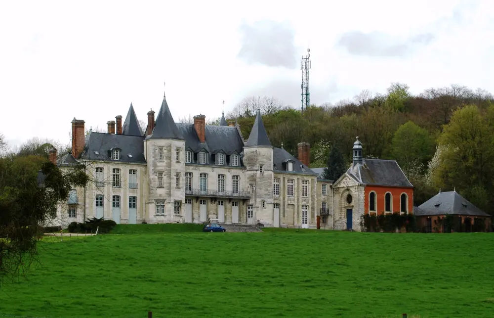 Picture of Esneval Castle - Sous licence Creative Commons (https://creativecommons.org/licenses/by-sa/4.0/deed.fr) - Par File Upload Bot (Magnus Manske) - © Creative Commons (https://creativecommons.org/licenses/by-sa/4.0/deed.fr)