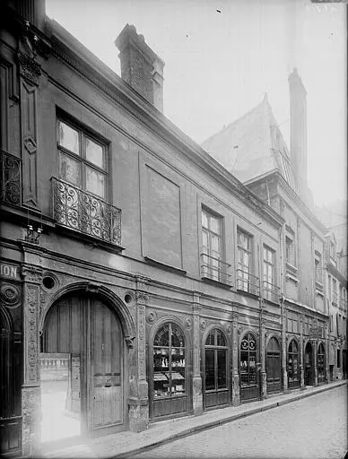 Foto de Ex Hotel Juvert de Brécurt - Henri Heuzé (1851–1927) Descriptionarchéologue et - © Creative Commons (https://creativecommons.org/licenses/by-sa/4.0/deed.fr)