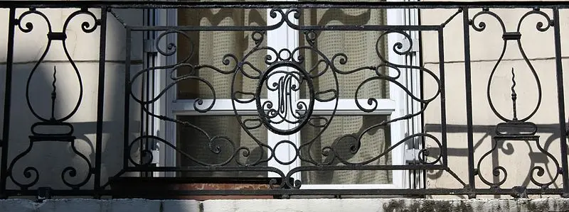 Foto de Edificio - Pierre-Yves Beaudouin - © Creative Commons (https://creativecommons.org/licenses/by-sa/4.0/deed.fr)