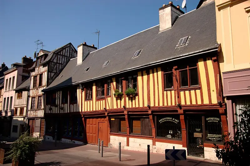 Foto de Edificios - Edhral from Saint-Mandé, France - © Creative Commons (https://creativecommons.org/licenses/by-sa/4.0/deed.fr)