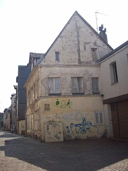 Picture of Building - Giogo - © Creative Commons (https://creativecommons.org/licenses/by-sa/4.0/deed.fr)