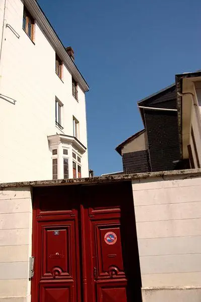Picture of Building - Edhral from Saint-Mandé, France - © Creative Commons (https://creativecommons.org/licenses/by-sa/4.0/deed.fr)