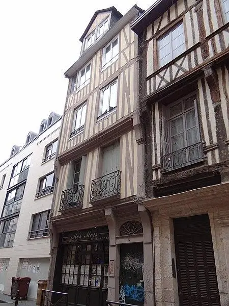 Picture of Building - Linuxwillwin - © Creative Commons (https://creativecommons.org/licenses/by-sa/4.0/deed.fr)