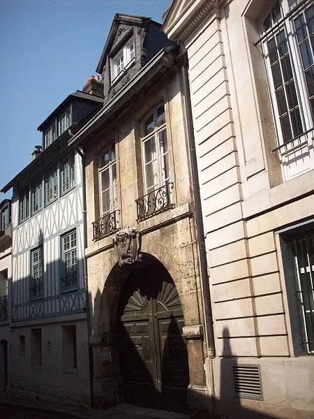 Foto de Edificio - Giogo - © Creative Commons (https://creativecommons.org/licenses/by-sa/4.0/deed.fr)
