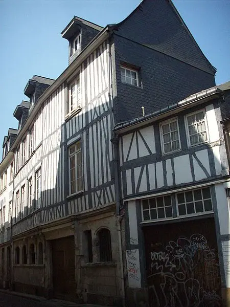 Foto de Edificio - Giogo - © Creative Commons (https://creativecommons.org/licenses/by-sa/4.0/deed.fr)