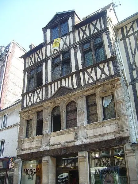 Picture of Home - HaguardDuNord (talk) - © Creative Commons (https://creativecommons.org/licenses/by-sa/4.0/deed.fr)