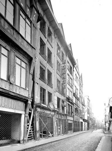 Foto di Case - POP Plateforme Ouverte du Patrimoine / Base Mérimée - © Ministère de la Culture (France), Médiathèque du patrimoine et de la photographie, diffusion RMN-GP
