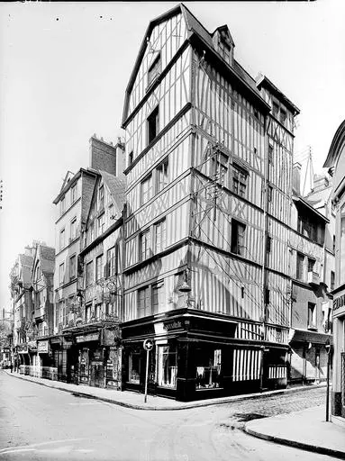 Foto di Casa - POP Plateforme Ouverte du Patrimoine / Base Mérimée - © Ministère de la Culture (France), Médiathèque du patrimoine et de la photographie, diffusion RMN-GP