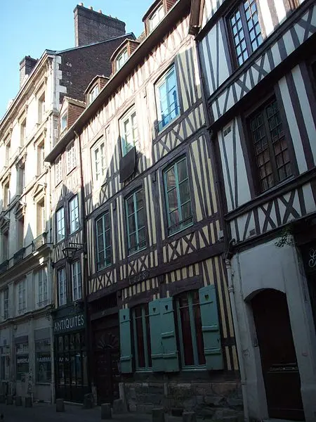 Picture of Houses - Giogo - © Creative Commons (https://creativecommons.org/licenses/by-sa/4.0/deed.fr)
