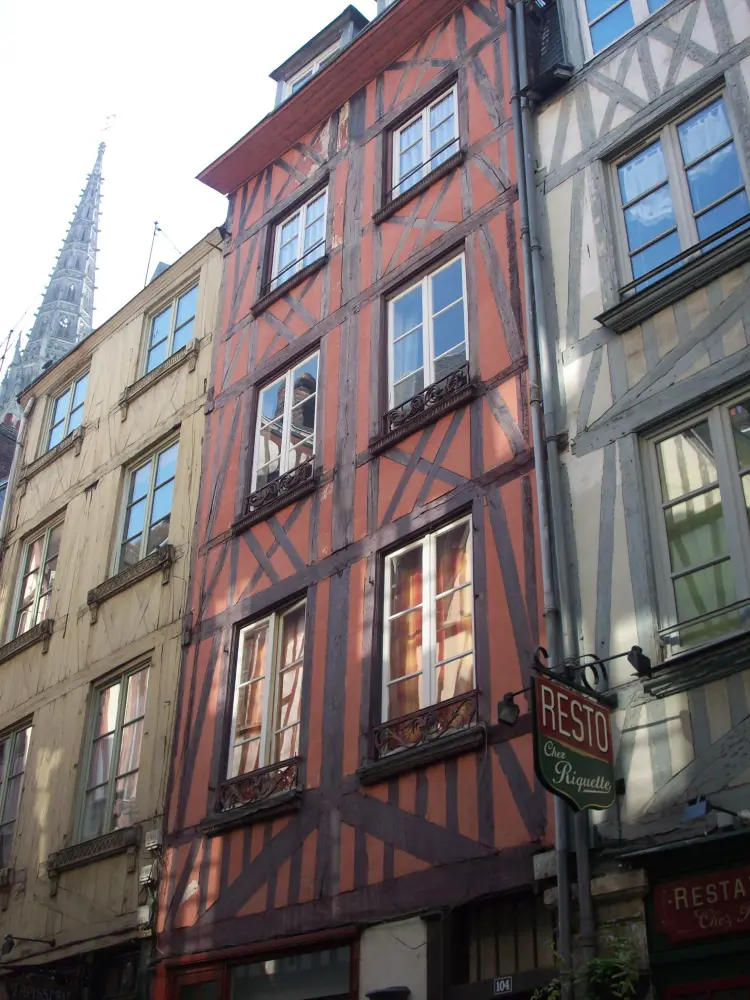 Foto von Heim - Sous licence Creative Commons (https://creativecommons.org/licenses/by-sa/4.0/deed.fr) - Par Giogo - © Creative Commons (https://creativecommons.org/licenses/by-sa/4.0/deed.fr)