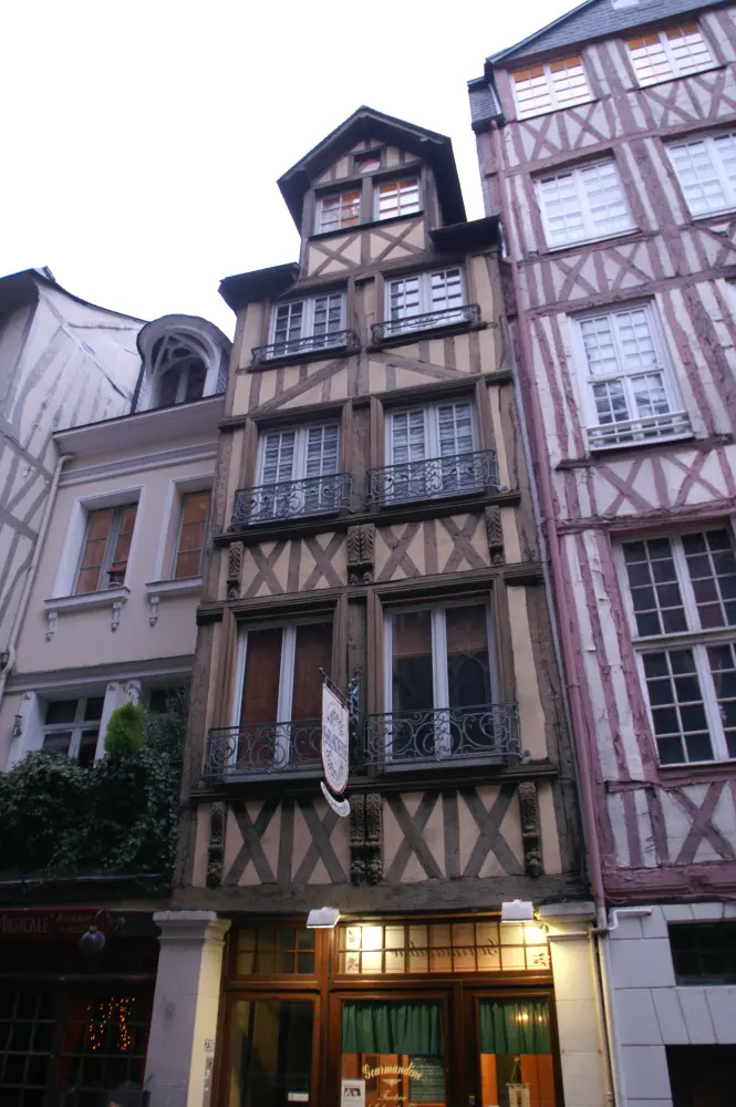 Foto di Casa - Sous licence Creative Commons (https://creativecommons.org/licenses/by-sa/4.0/deed.fr) - Par Pymouss - © Creative Commons (https://creativecommons.org/licenses/by-sa/4.0/deed.fr)