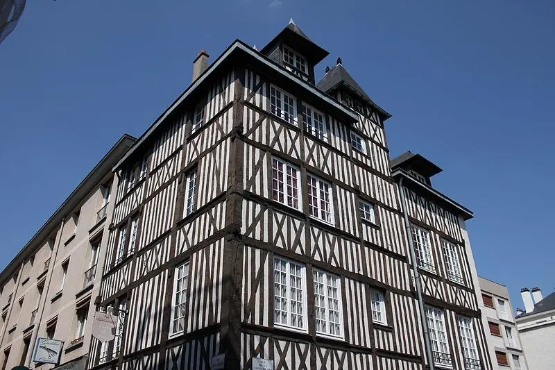 Picture of Wooden sides - Pierre-Yves Beaudouin - © Creative Commons (https://creativecommons.org/licenses/by-sa/4.0/deed.fr)